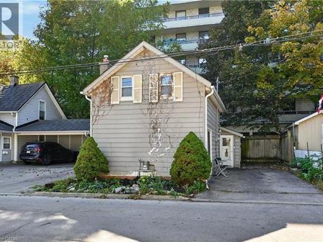 House for sale in Stoney Creek, Hamilton