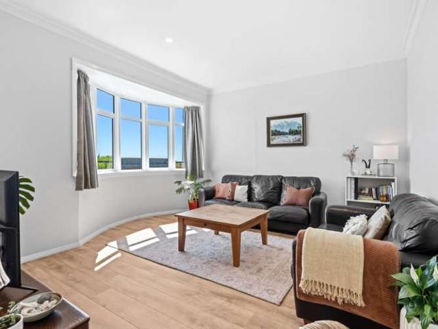 House for sale in Ōtaki Beach, Kāpiti Coast District