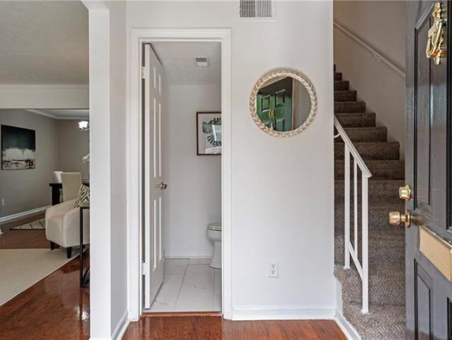 Condo for sale in Atlanta, Georgia