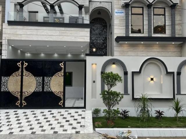 House for sale in Peshawar, North West Frontier Province