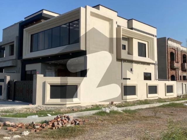 House for sale in Sialkot, Islamabad Capital Territory