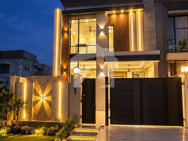 House for sale in لاہور, لاہور ڈویژن