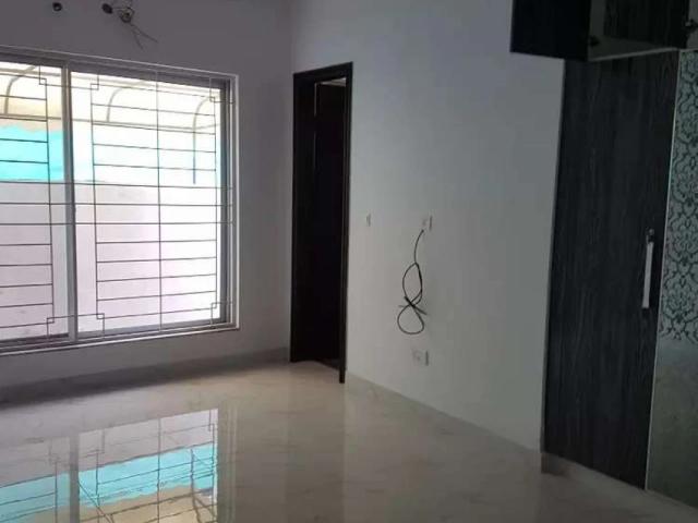 House for sale in ڈیڑھ پنڈی, لاہور ڈویژن