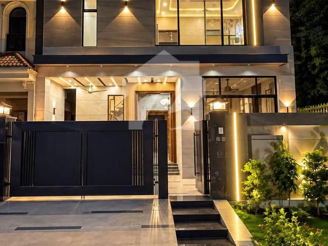 House for sale in لاہور, لاہور ڈویژن