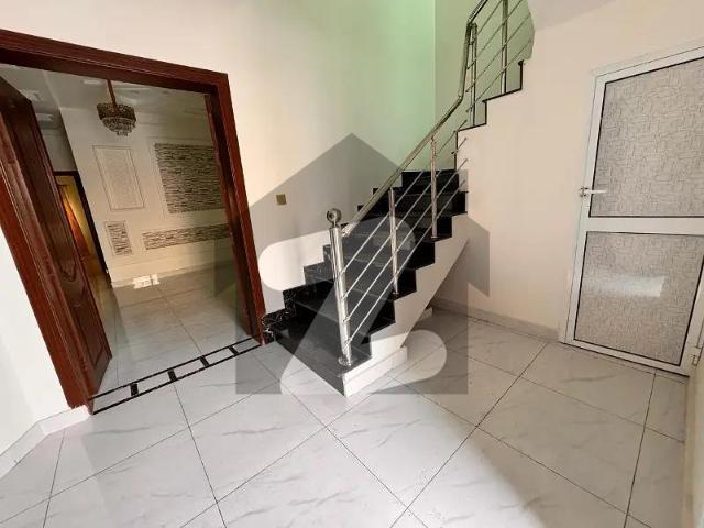 House for sale in Sialkot, Islamabad Capital Territory