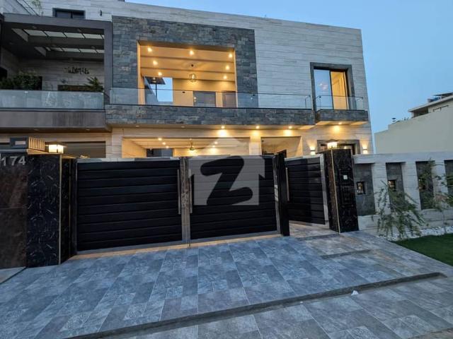 House for sale in لاہور, لاہور ڈویژن