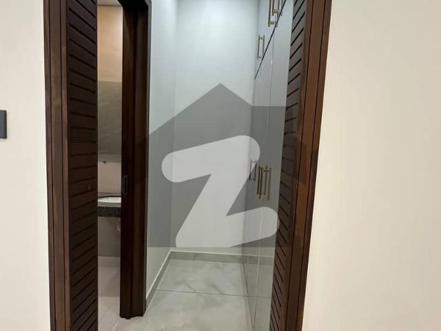 House for sale in Faisalabad, Islamabad Capital Territory