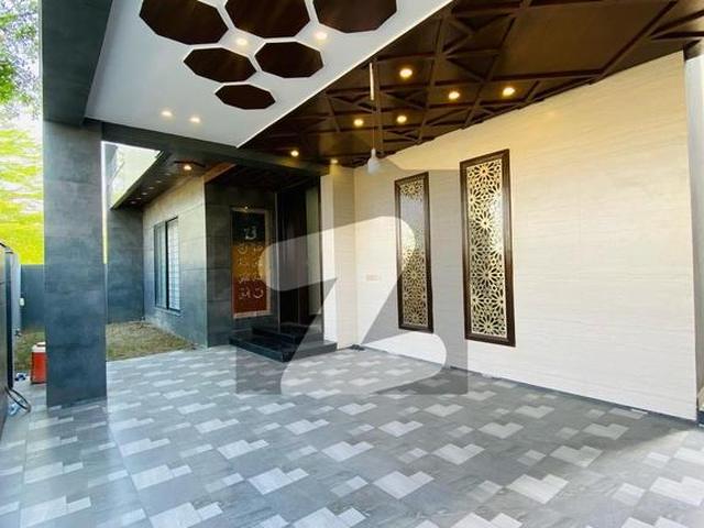 House for sale in Faisalabad, Islamabad Capital Territory