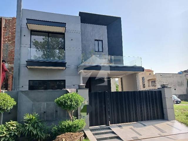 House for sale in لاہور, لاہور ڈویژن