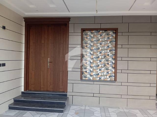 House for sale in Faisalabad, Islamabad Capital Territory
