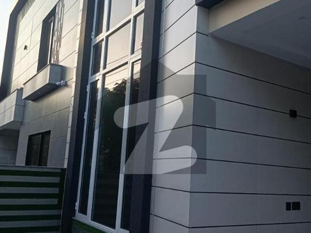 House for sale in Faisalabad, Islamabad Capital Territory