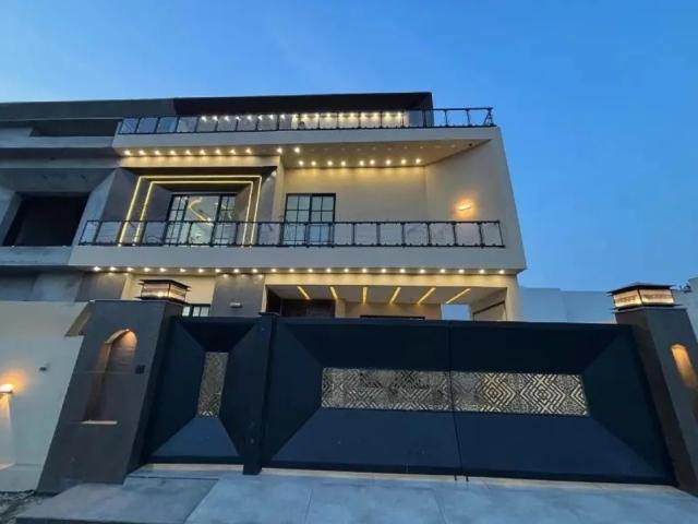 House for sale in Multan, Islamabad Capital Territory