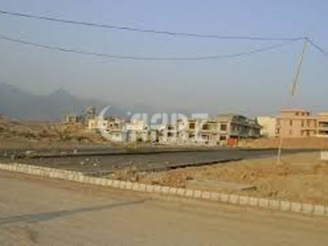 Land for sale in Lahore