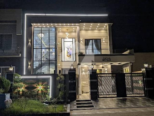 House for sale in Sialkot, Islamabad Capital Territory