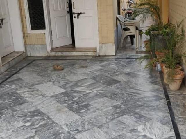 House for sale in WAPDA Town, کھمبے