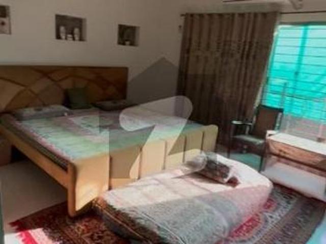 House for sale in Faisalabad, Islamabad Capital Territory
