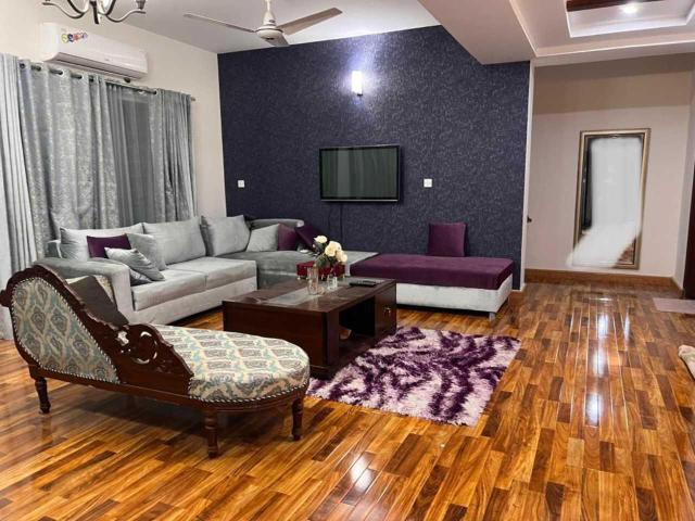 Apartment for sale in Lahore, Askari XI