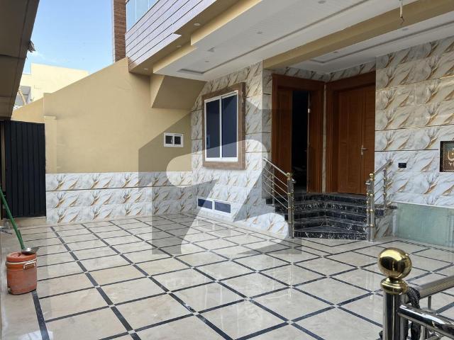 House for sale in Peshawar, North West Frontier Province