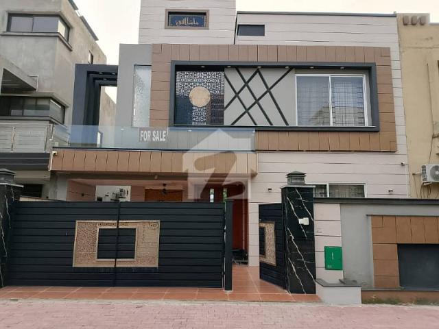 House for sale in لاہور, لاہور ڈویژن