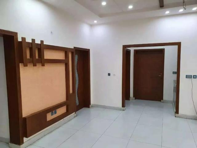 House for rent in تحصیل فیصل آباد شہر, فیصل آباد ڈویژن
