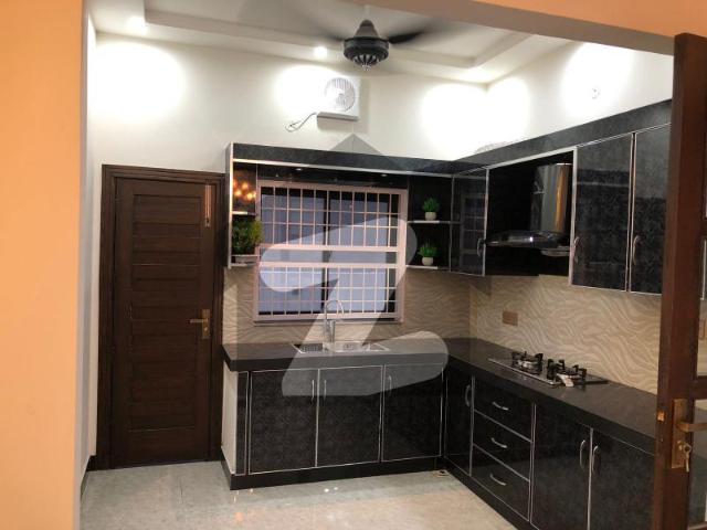 House for sale in تحصیل فیصل آباد شہر, فیصل آباد ڈویژن
