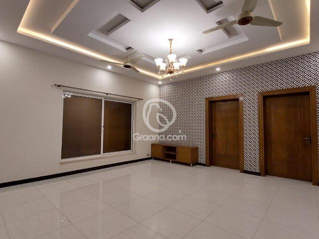 House for sale in Bahria Town Phase 4, Islamabad Capital Territory