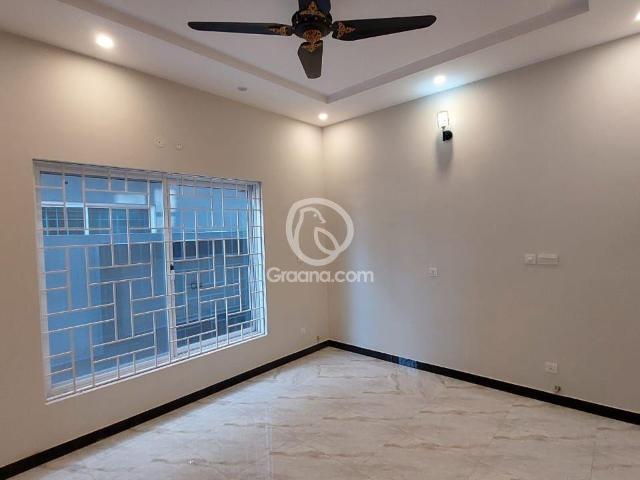 House for sale in Rawalpindi, Bahria Town Phase 8