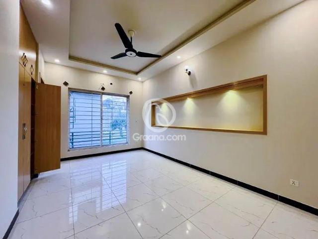 House for sale in Bahria Town Phase 4, Islamabad Capital Territory