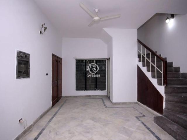 House for sale in Johar Town, Islamabad Capital Territory