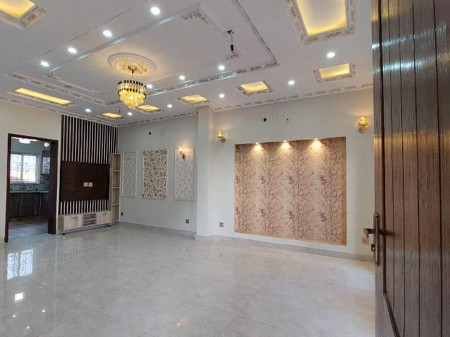 House for sale in Lake City, Islamabad Capital Territory