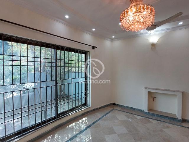 House for sale in Bahria Town Phase 3, Islamabad Capital Territory
