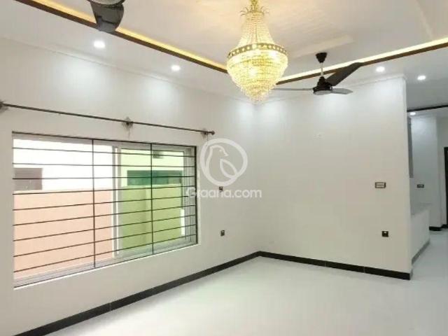 House for sale in Gulshan Abad, Islamabad Capital Territory