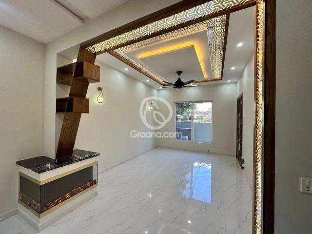 House for sale in Bahria Town Phase 2, Islamabad Capital Territory