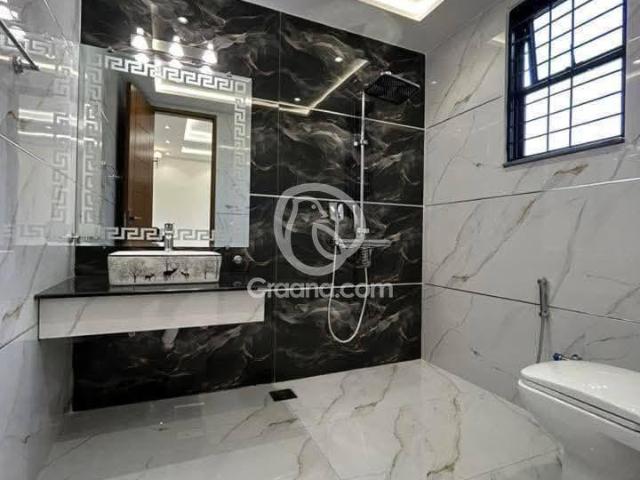 House for sale in Johar Town, Islamabad Capital Territory