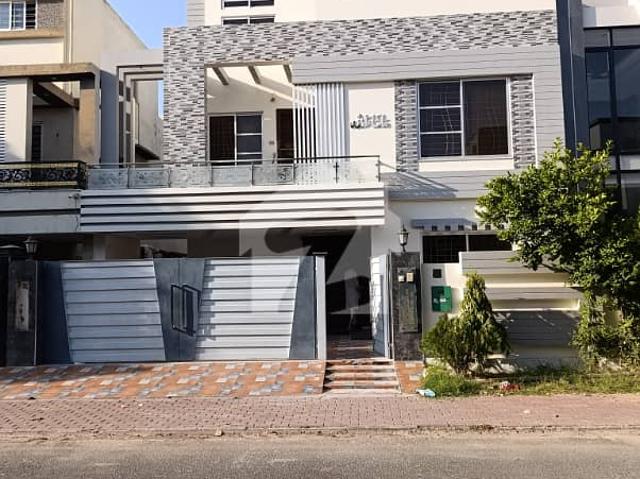 House for sale in لاہور, لاہور ڈویژن