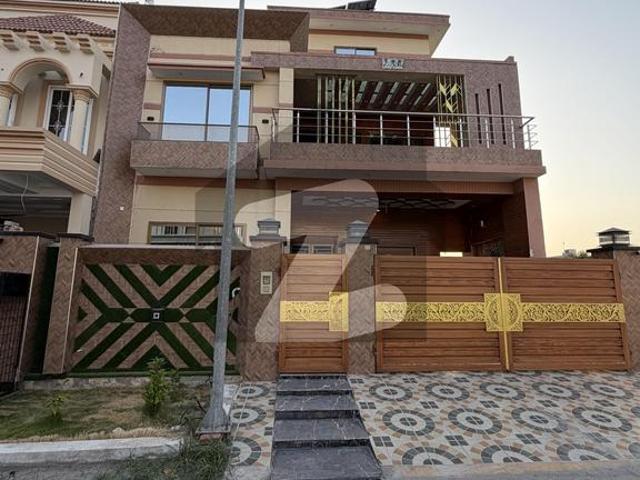 House for sale in Gujrat, Islamabad Capital Territory