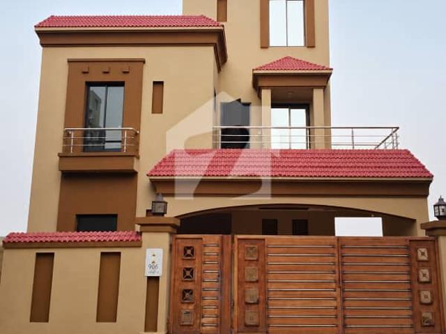 House for sale in لاہور, لاہور ڈویژن