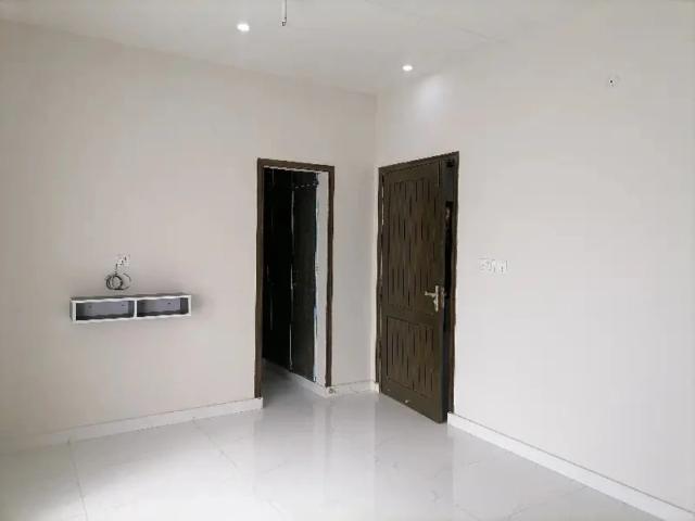House for sale in Faisalabad, Islamabad Capital Territory
