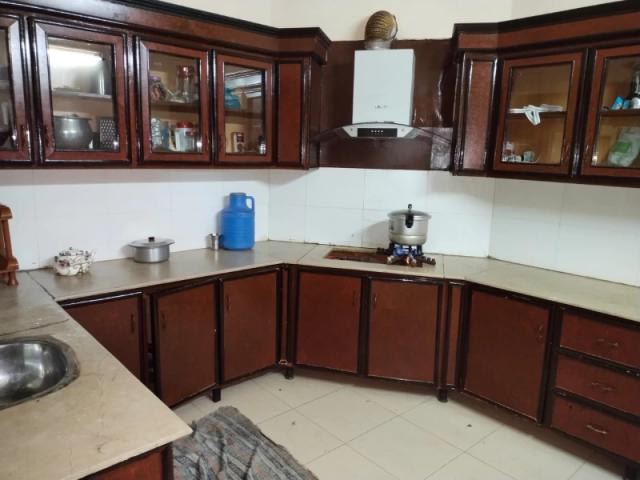 House for sale in Faisalabad, Islamabad Capital Territory