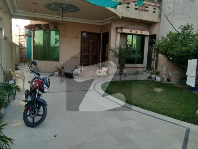 House for sale in Gujrat, Islamabad Capital Territory