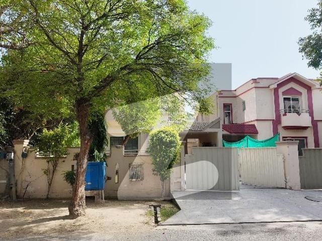 House for sale in لاہور, لاہور ڈویژن