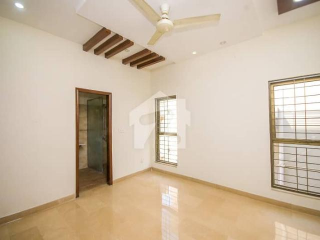 Property for rent in لاہور, لاہور ڈویژن
