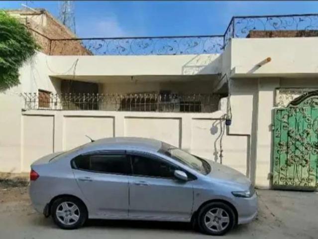 House for sale in Faisalabad, Islamabad Capital Territory