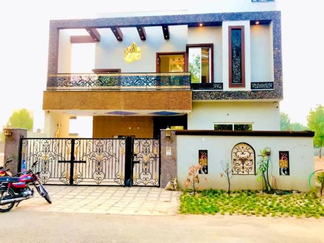 House for sale in Faisalabad, Islamabad Capital Territory