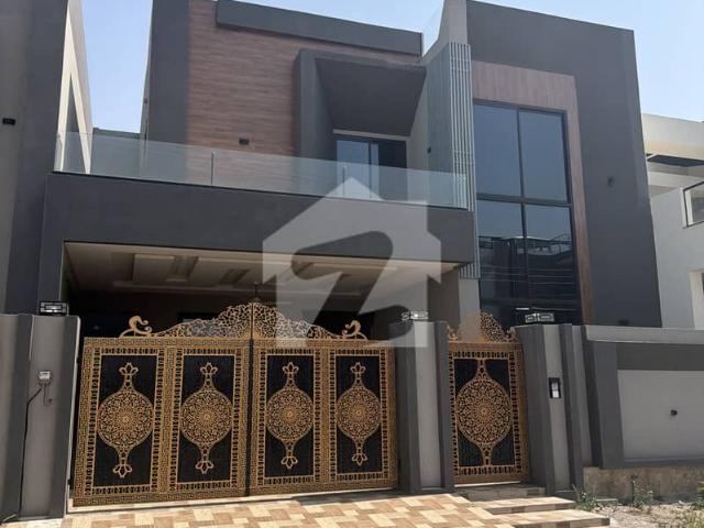 House for sale in Gujrat, Islamabad Capital Territory
