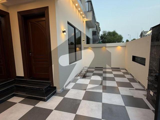 House for sale in Sialkot, Islamabad Capital Territory