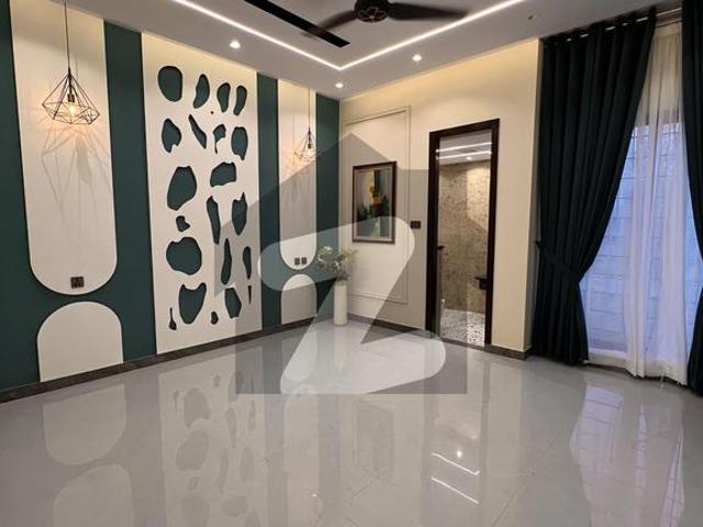 House for sale in Sialkot, Islamabad Capital Territory