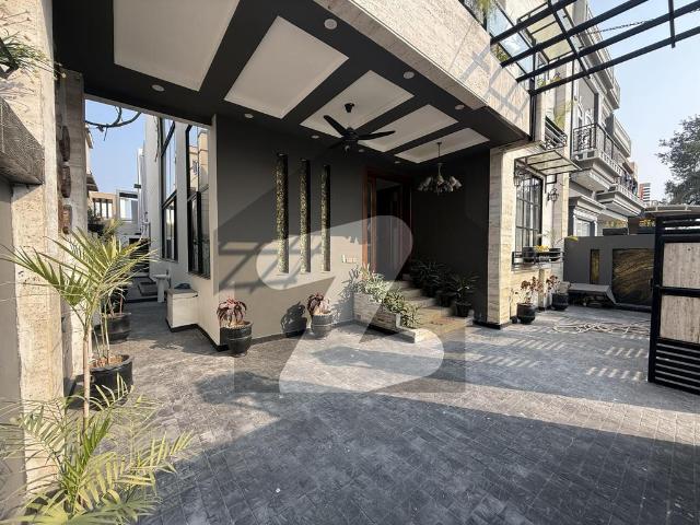 House for sale in Sialkot, Islamabad Capital Territory