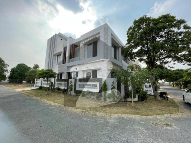 House for sale in Faisalabad, Islamabad Capital Territory