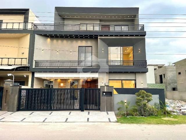 House for sale in Multan, Islamabad Capital Territory